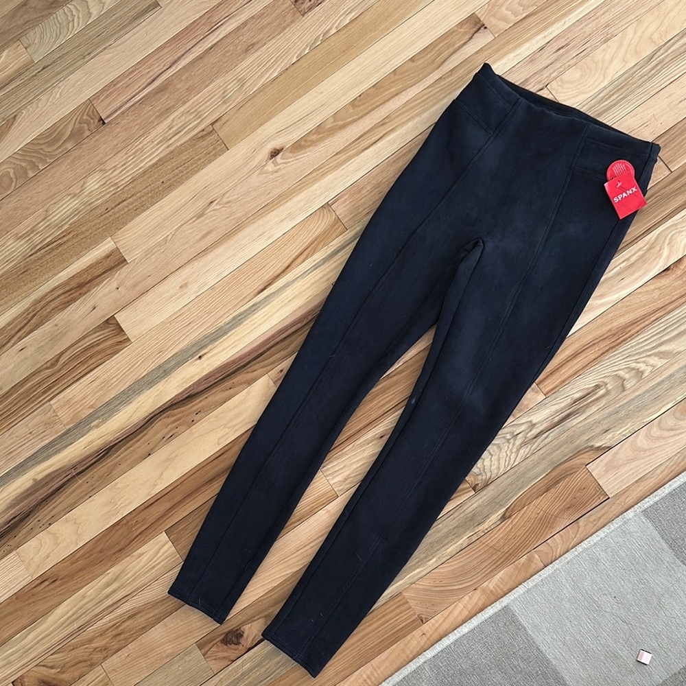 Black Women's Pants